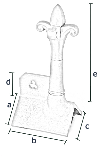 Clover leaf oranmental ridge with fleur de lys finial